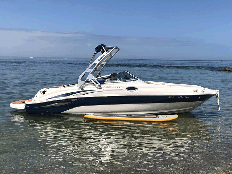 2004 Sea Ray 240 Sundeck