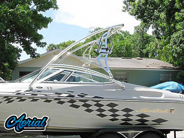 2001 Mariah 212 ltd. with 350 mag