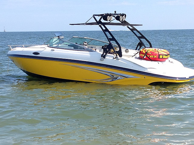 2013 Rinker 246 cc