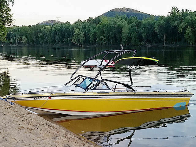 1986 Supra Saltare