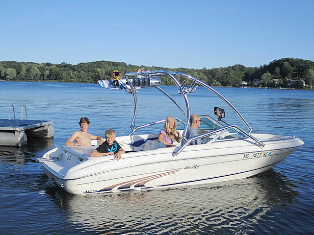 1997 Sea Ray 185 Bow Rider with Airborne Tower — customer install photo