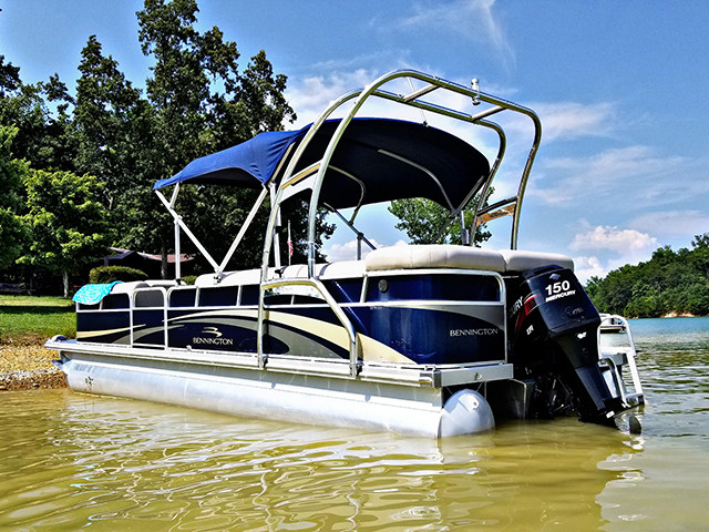 2011 Bennington Pontoon