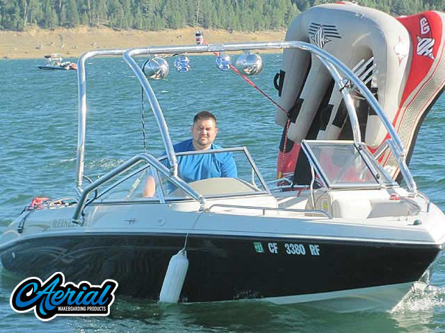 2004 Reinell 20' 207 Model with Airborne Tower — customer install photo