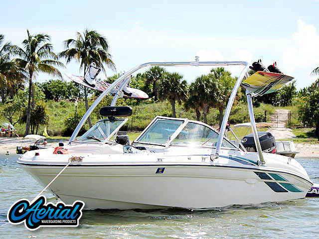 1998 Sea Ray 180 Bow Rider with Ascent Tower — customer install photo