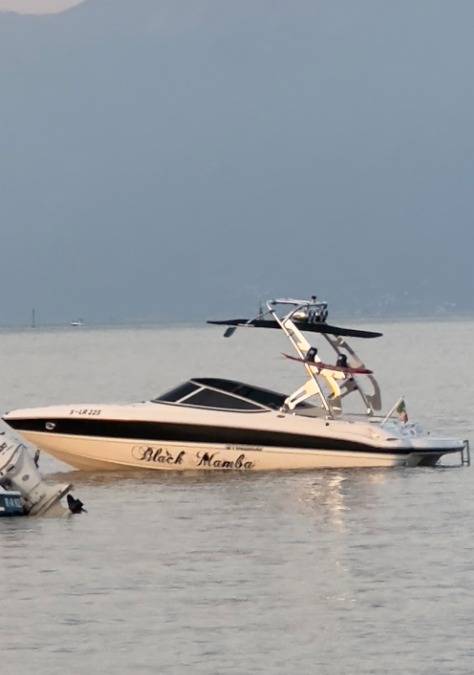 Stingray 225 LR 2012 with FreeRide Wakeboard Tower