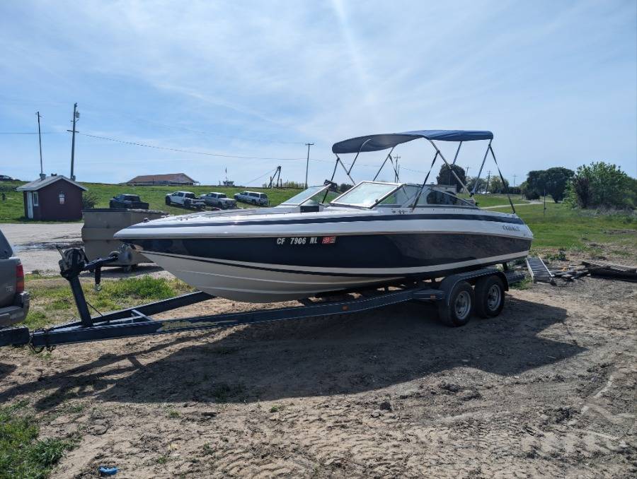 1994 Cobalt 220 with Airborne 2.0 Wakeboard Tower