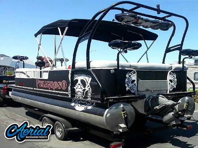 2001 Crestliner 2485 lsi with F250 Pontoon Wakeboard Tower
