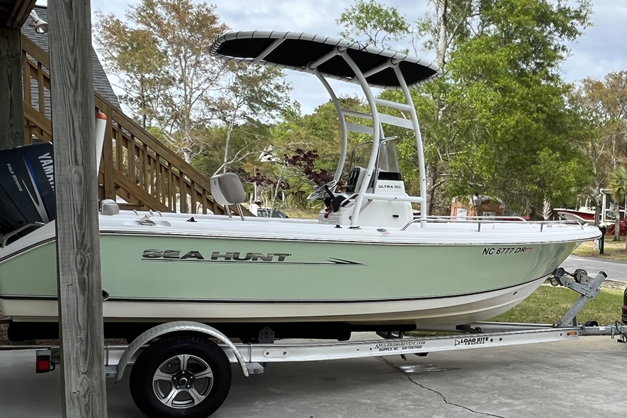 2013 Sea Hunt Ultra 186 with SG300 Boat T-Top, customer install photo