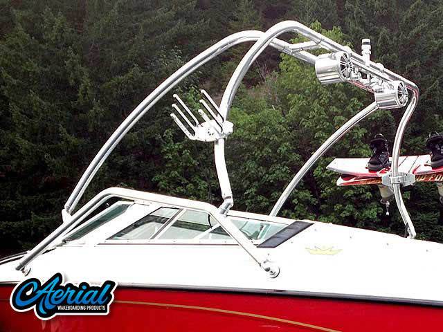 1993 Crownline 19.5' with Airborne 2.0 Wakeboard Tower