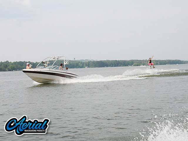 2006 Blue Water 2150 with Airborne Wakeboard Tower