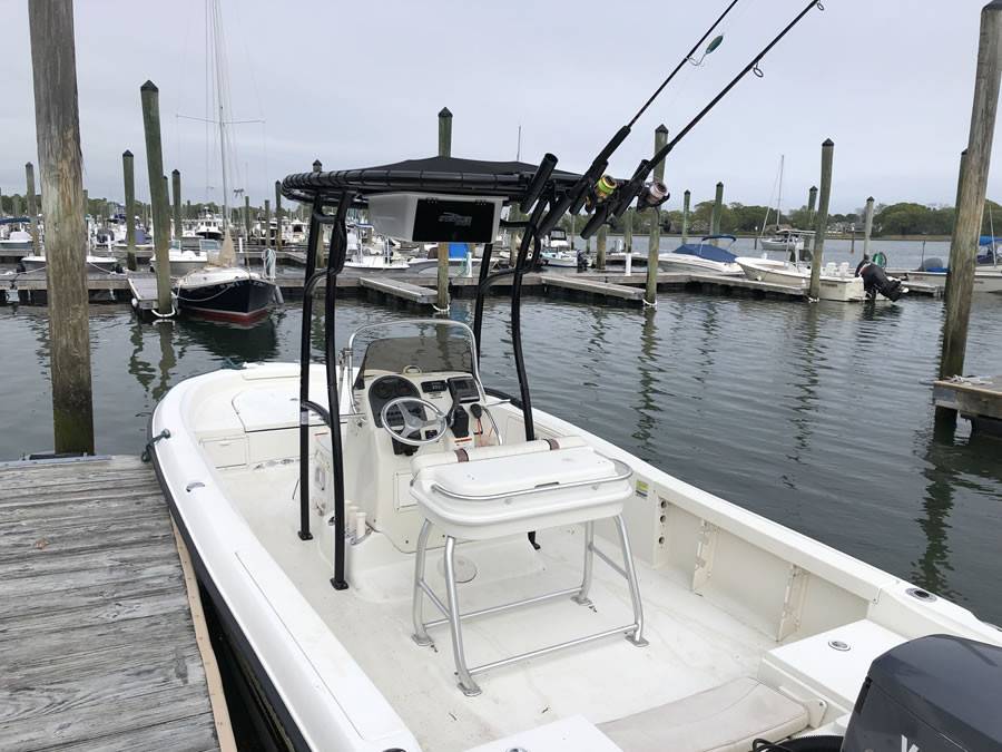2004 Hydra-Sports Bay Bolt 2300 with SG600 Boat T-Top