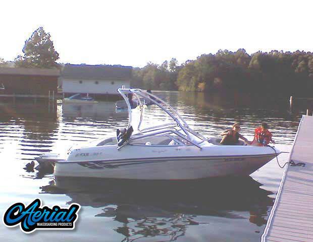 2000 Four Winns Horizon with Airborne Wakeboard Tower