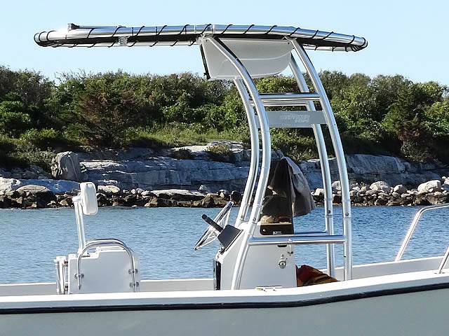 1990 Swan Point Center Console 19' with SG300 Boat T-Top