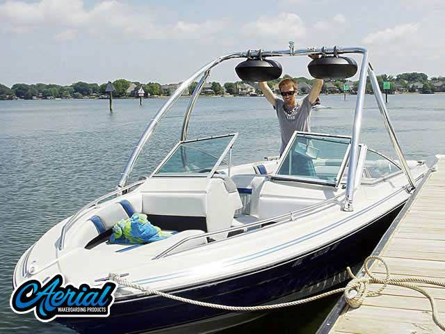 1986 Sea Ray Seville with Ascent 2.0 Wakeboard Tower — customer install photo
