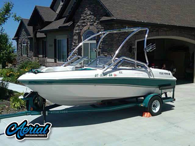 1996 Four Winns Horizon with Airborne 2.0 Wakeboard Tower