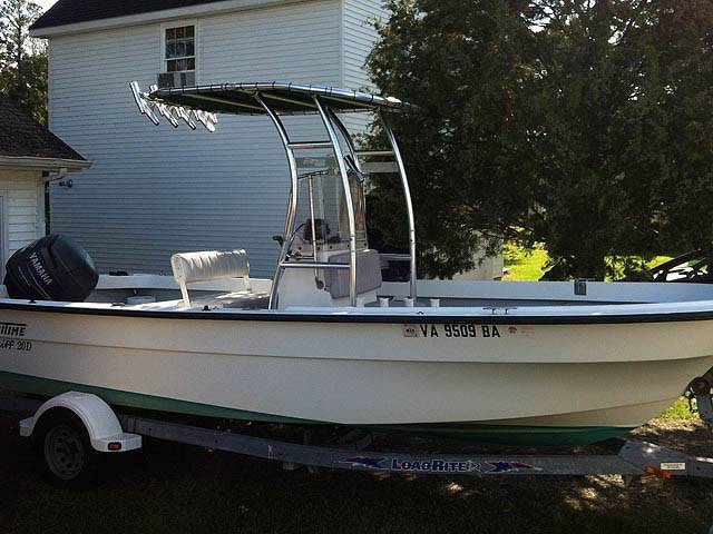 2003 Maritime Skiff 20D with SG300 Boat T-Top
