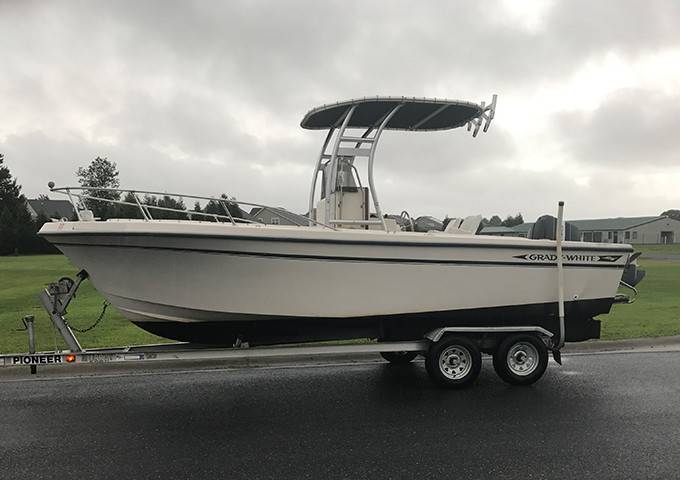 1984 Grady-White 206 Fisherman with SG300 Boat T-Top