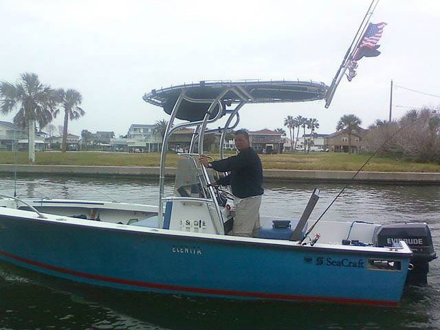 SeaCraft with SG600 Boat T-Top, customer install photo