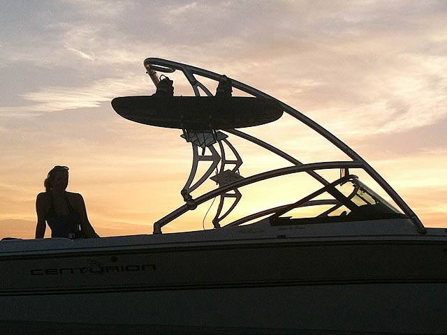 1997 Centurian Elite V-Drive with Assault Wakeboard Tower
