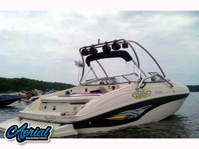 2004 Rinker Captiva 232 with Airborne Wakeboard Tower