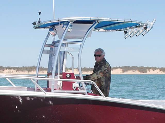 2014 BBB Marine Custom Plate Aluminium SF700 Console with SG300 Boat T-Top