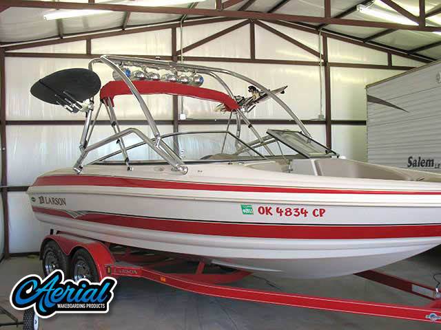 2004 Larson LXI210 with Airborne 2.0 Wakeboard Tower