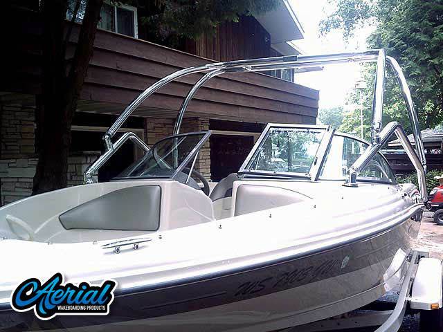 2005 Sea Ray 180 with Airborne 2.0 Wakeboard Tower