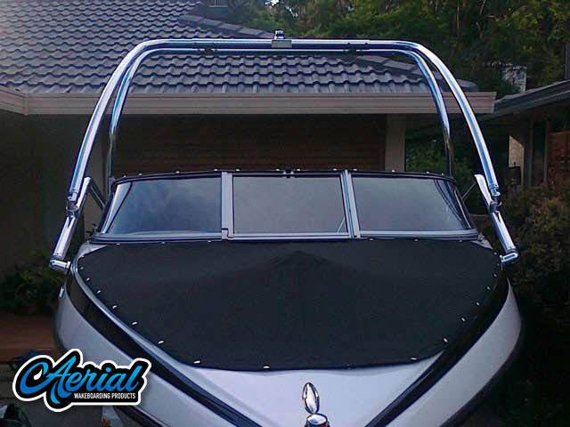 2009 Crownline with Airborne 2.0 Wakeboard Tower