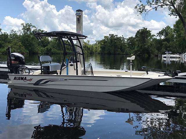 2018 Alumacraft 2072 with SG900 Boat T-Top