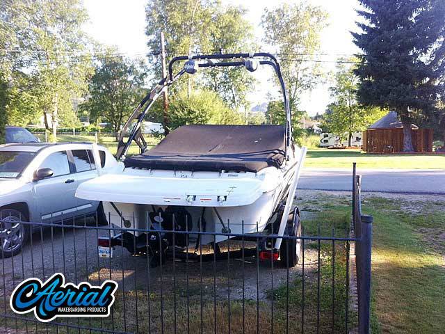 2010 Four Winns H180ss with FreeRide Wakeboard Tower