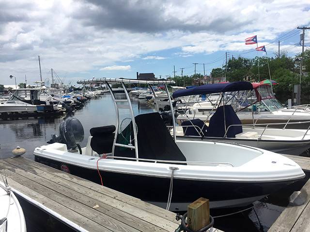 2007 Polar 19' with SG300 Boat T-Top