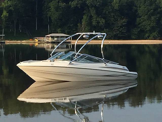 2003 Maxum 1900sr with Airborne 2.0 Wakeboard Tower