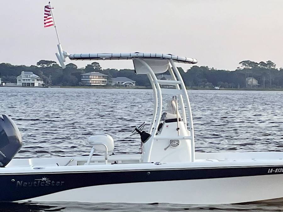 2014 NauticStar 214 xts with SG300 Boat T-Top