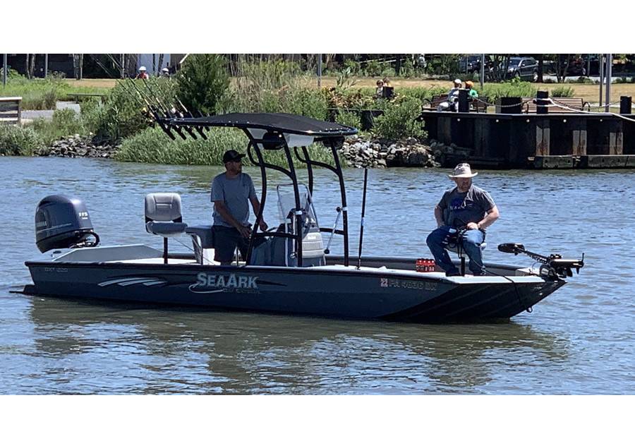 2019 SeaArk Bay Extreme 220