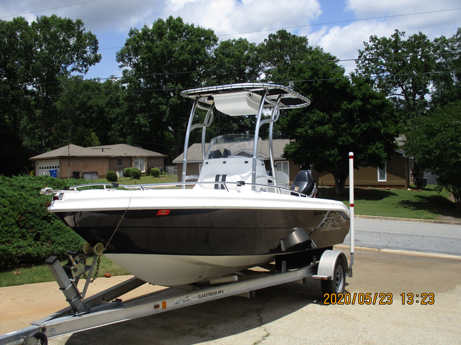 2013 Glasstream 192 center console