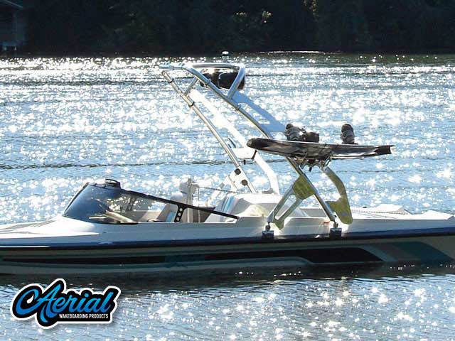 1993 Malibu Flightcraft Sportster with FreeRide Wakeboard Tower