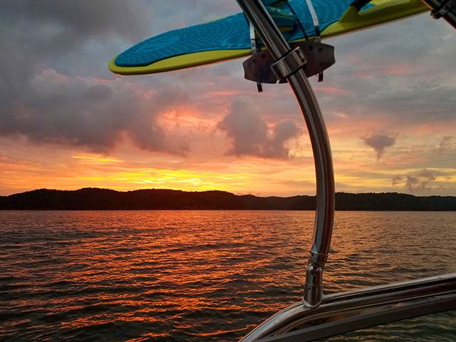 2015 Yamaha sx190 with Airborne Wakeboard Tower