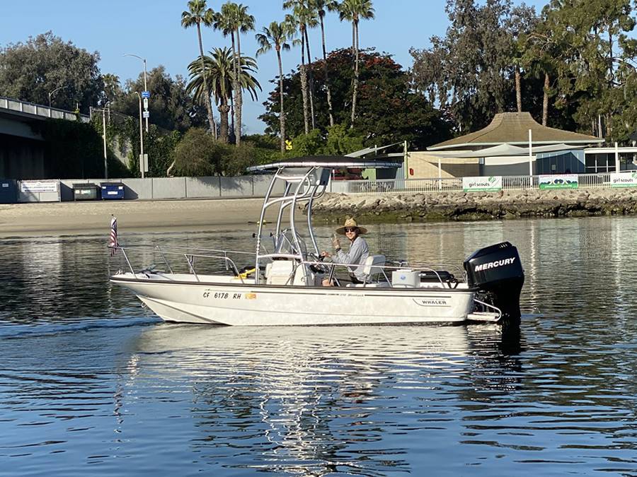2006 Boston Whaler Montauk