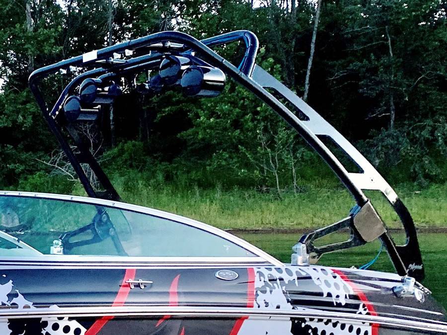 2005 Chaparral 186SSI with FreeRide Wakeboard Tower