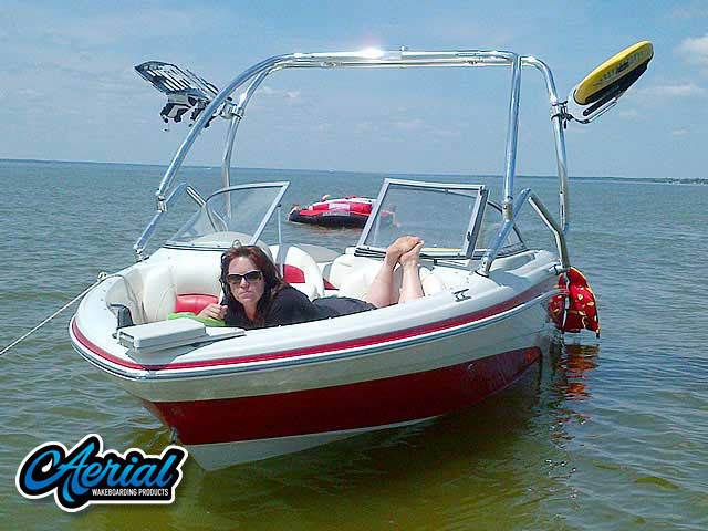 2010 Tahoe Q5i with Airborne Wakeboard Tower