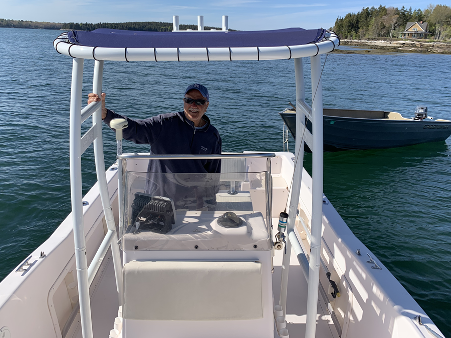 1998 Grady-White Escape 219 with SG300 Boat T-Top