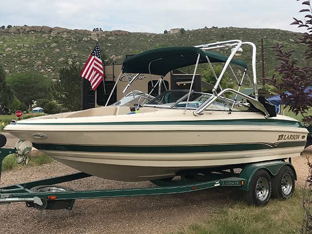 2002 Larson 210lxi