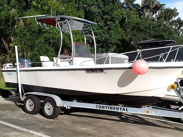 1986 Mako center consol