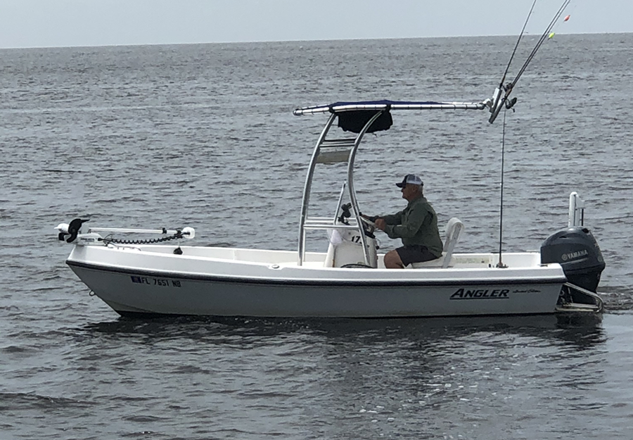 2006 Angler 173 with SG300 Boat T-Top