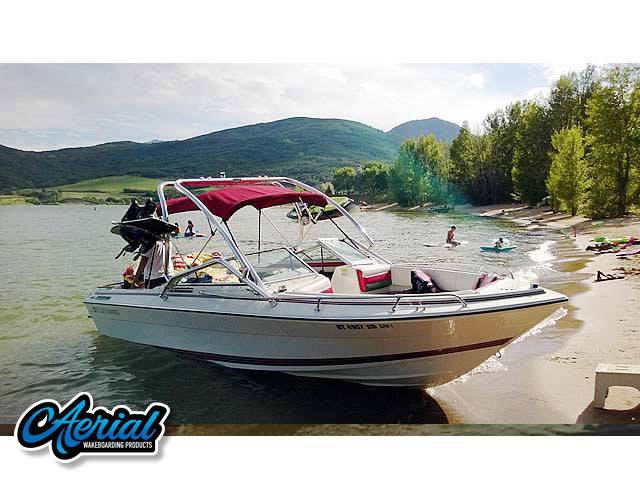 1990 Four Winns 22 ft with Airborne 2.0 Wakeboard Tower — customer install photo