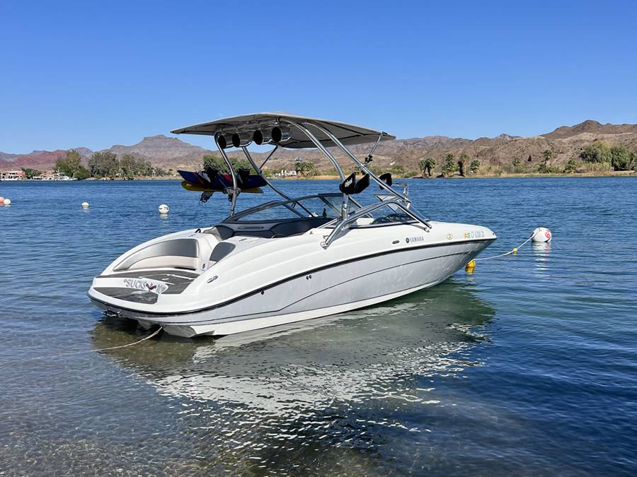 2009 Yamaha SX210 with Airborne Wakeboard Tower