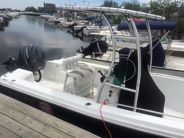 2007 Polar 19' with SG300 Boat T-Top