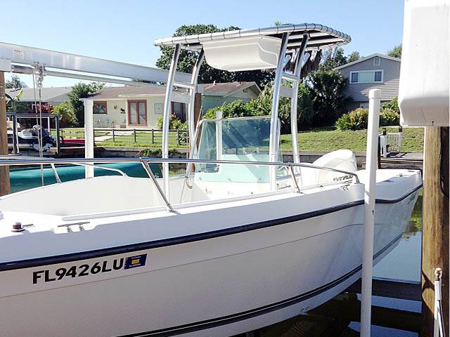 2000 Sea Swirl Stripper 21' with SG300 Boat T-Top, customer install photo