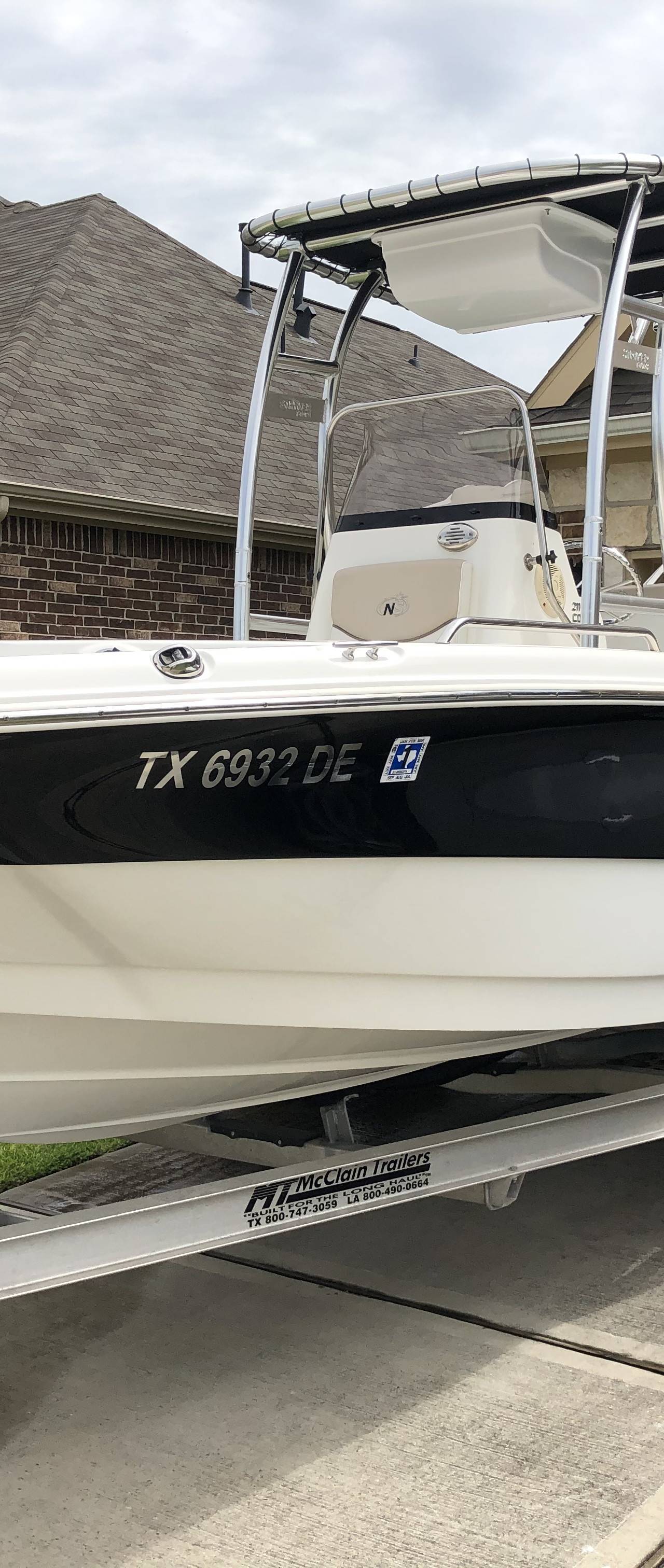 2016 NauticStar 211 Coastal with SG300 Boat T-Top