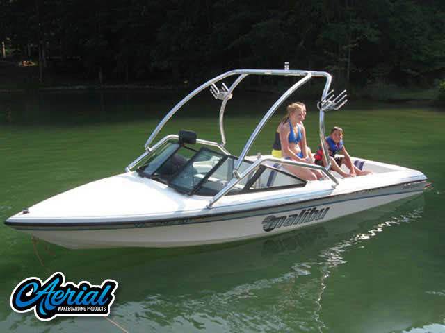 1995 Malibu Response with Airborne 2.0 Wakeboard Tower